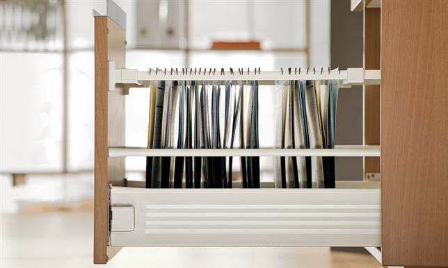 Blum Hanging File System