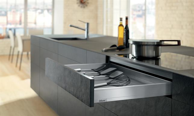 Legrabox Blumotion and Tip-On N-Height Drawers