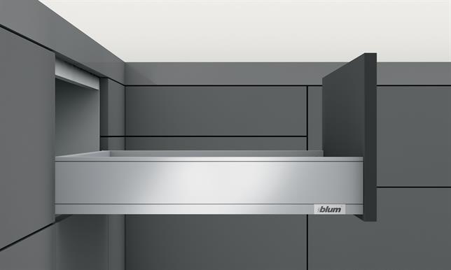 Legrabox Blumotion and Tip-On M-Height Drawers