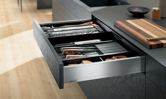 Legrabox Blumotion and Tip-On M-Height Drawers