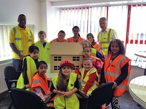 Building Dolls Houses with HPP