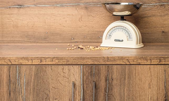 Egger 38mm Square Edged Pewter Halifax Oak