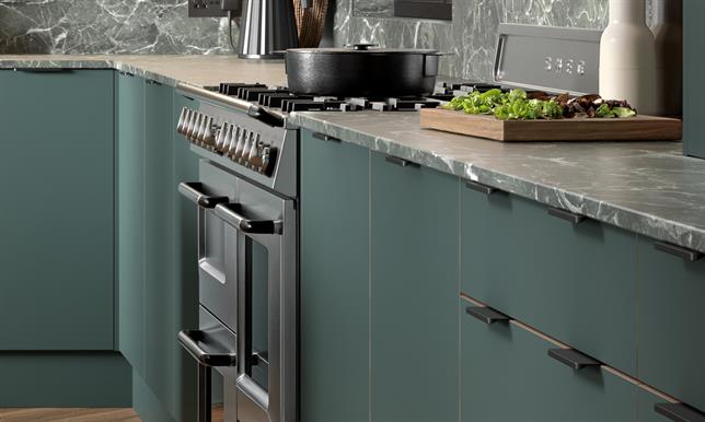 Fresh Serica Matt Kombu Green