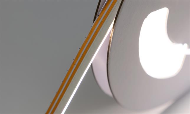 Razor X Edge-Lit Recessable Flexible Strip