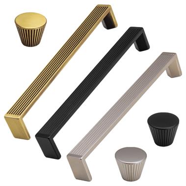 Bergamo Handle and Knob