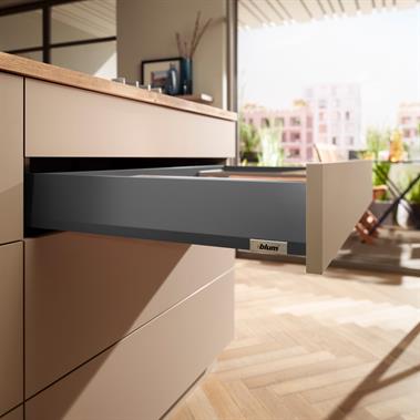 Merivobox Blumotion and Tip-On