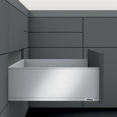 Legrabox Blumotion and Tip-On C-Height Drawers
