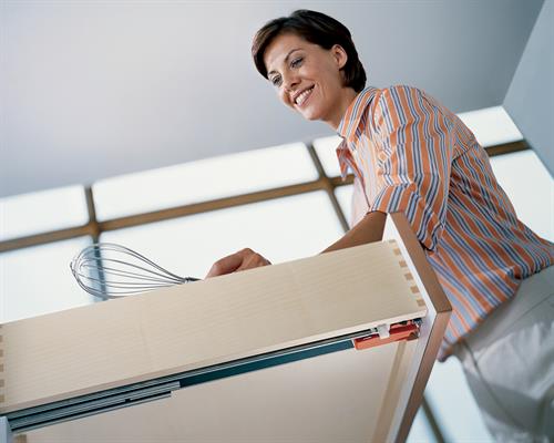 Full Extension Tandem Runners with Blumotion